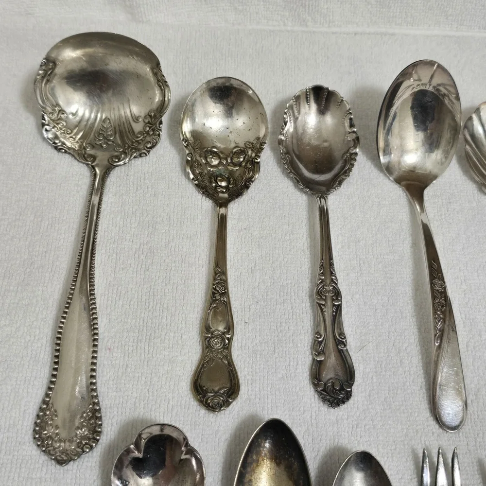 VTG Serving Spoon Fork Lot of 15 Floral Art‎ Some Silverplated